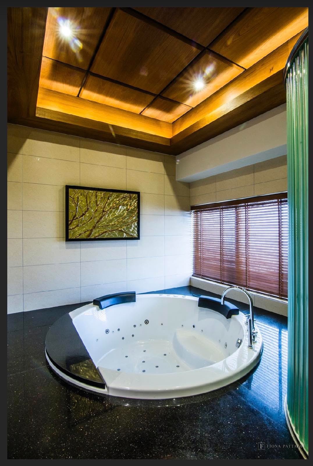 🏙️ Nirvana Place Condo for Sale – Pattaya