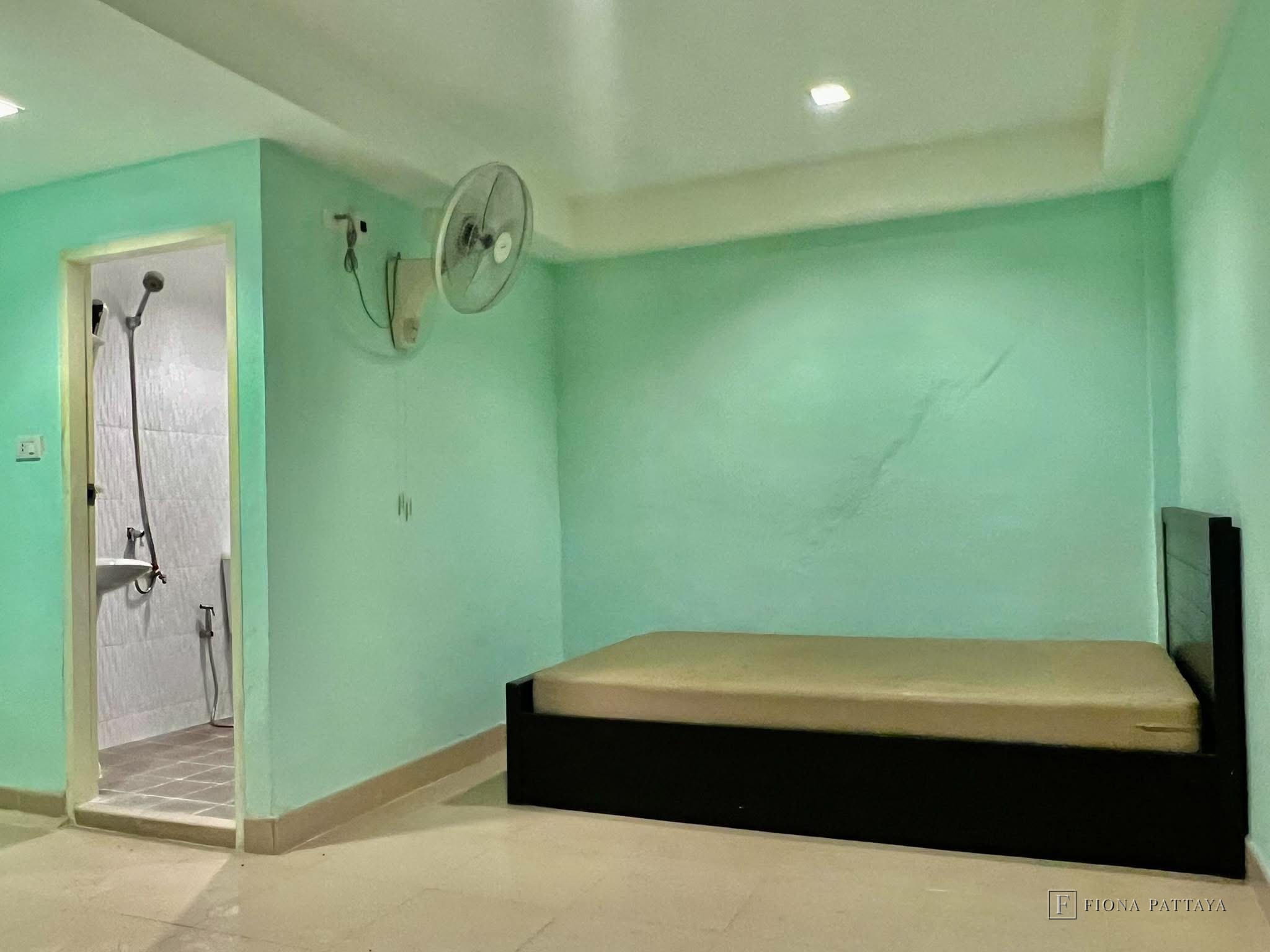 🏢 Apartment Building for Sale – Pattaya
