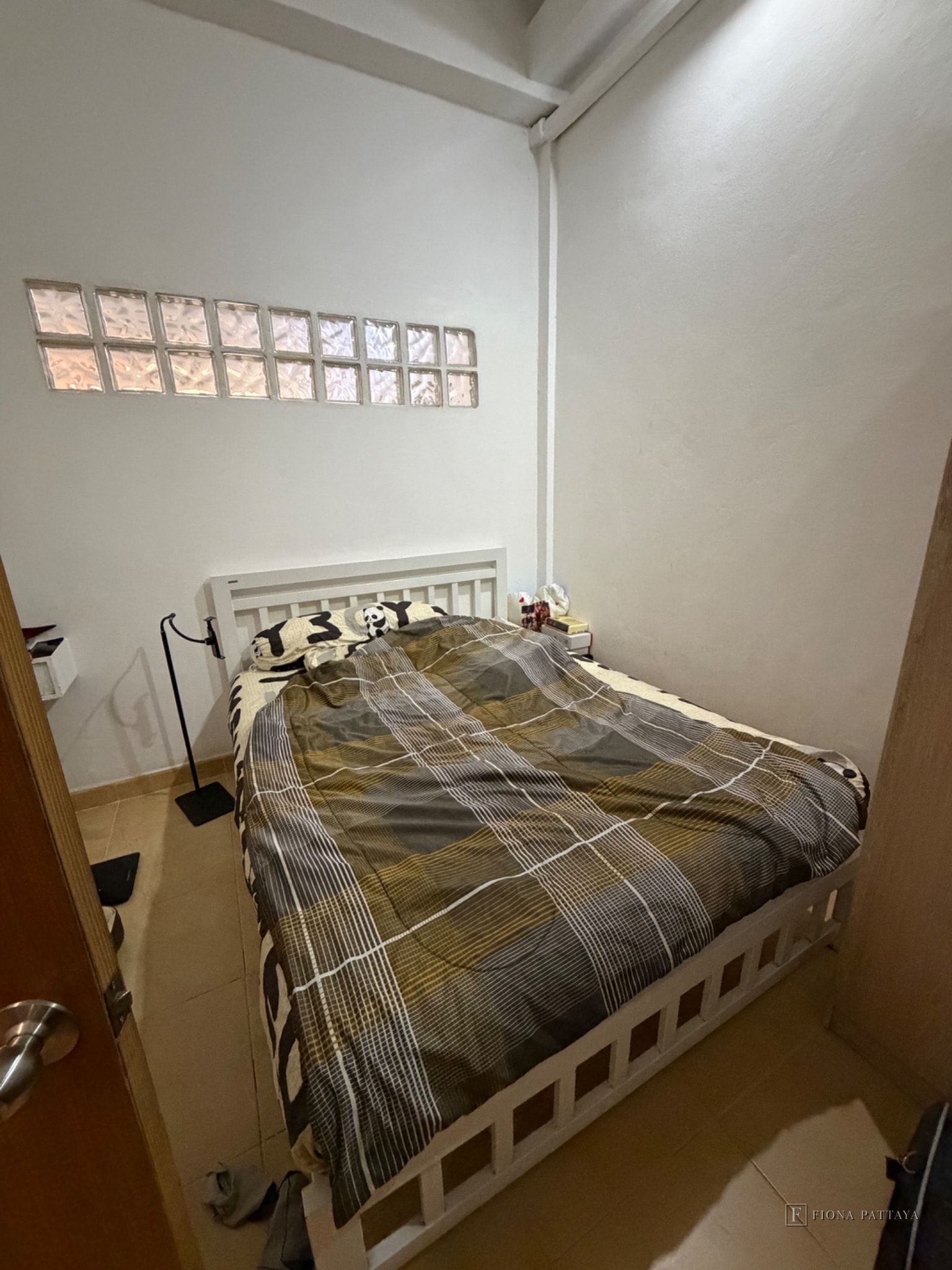 🏢 4-Storey Building with Businesses for Sale in Jomtien