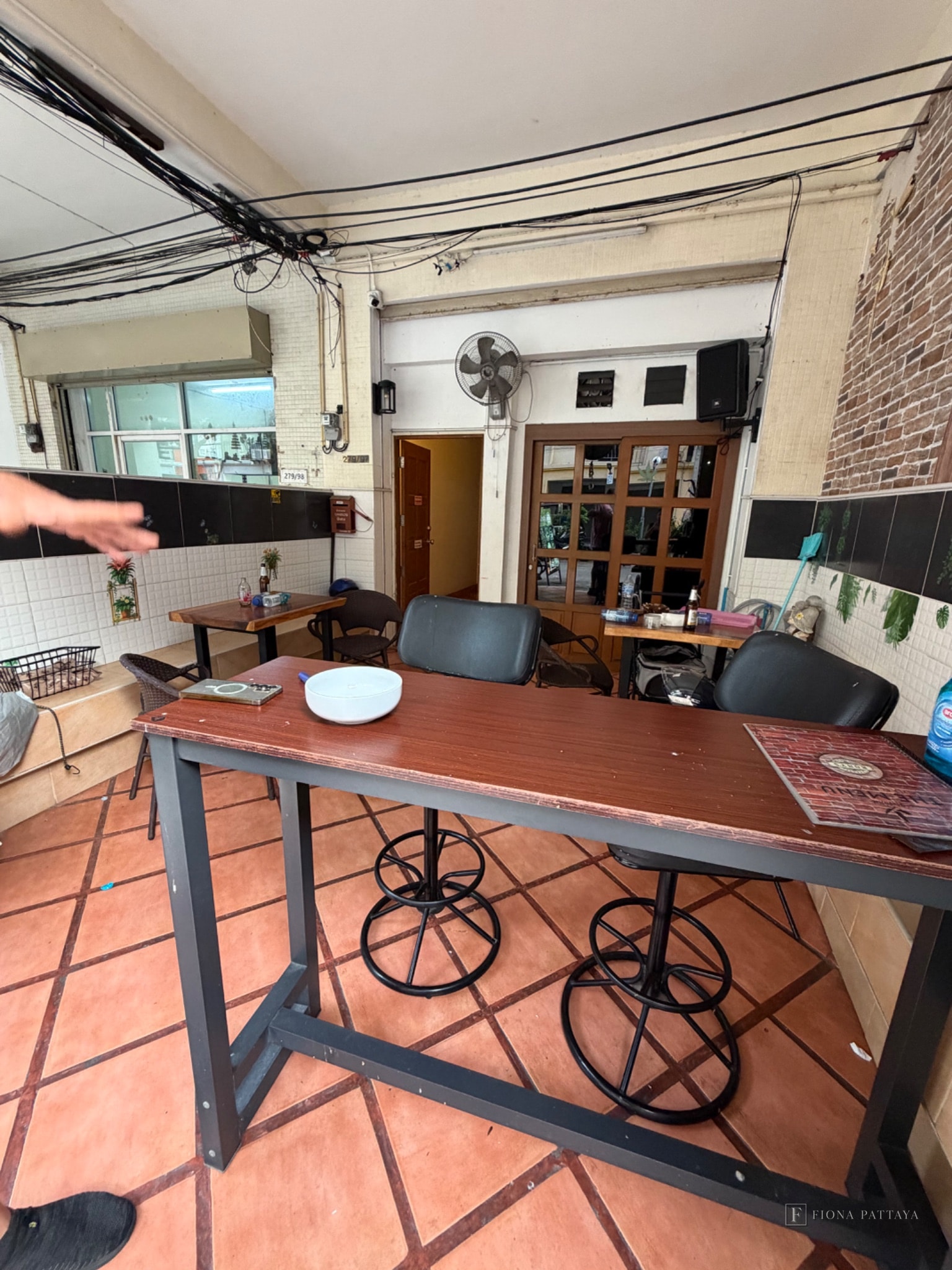 🏢 4-Storey Building with Businesses for Sale in Jomtien
