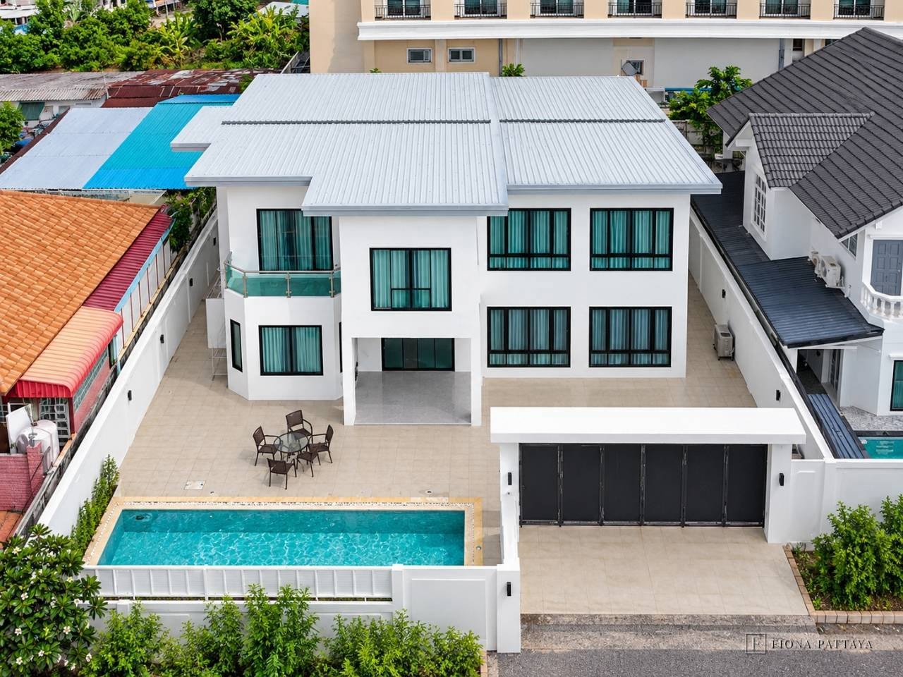 🌴 ROYAL PALM VILLAS – PATTAYA & JOMTIEN, THAILAND 🌴