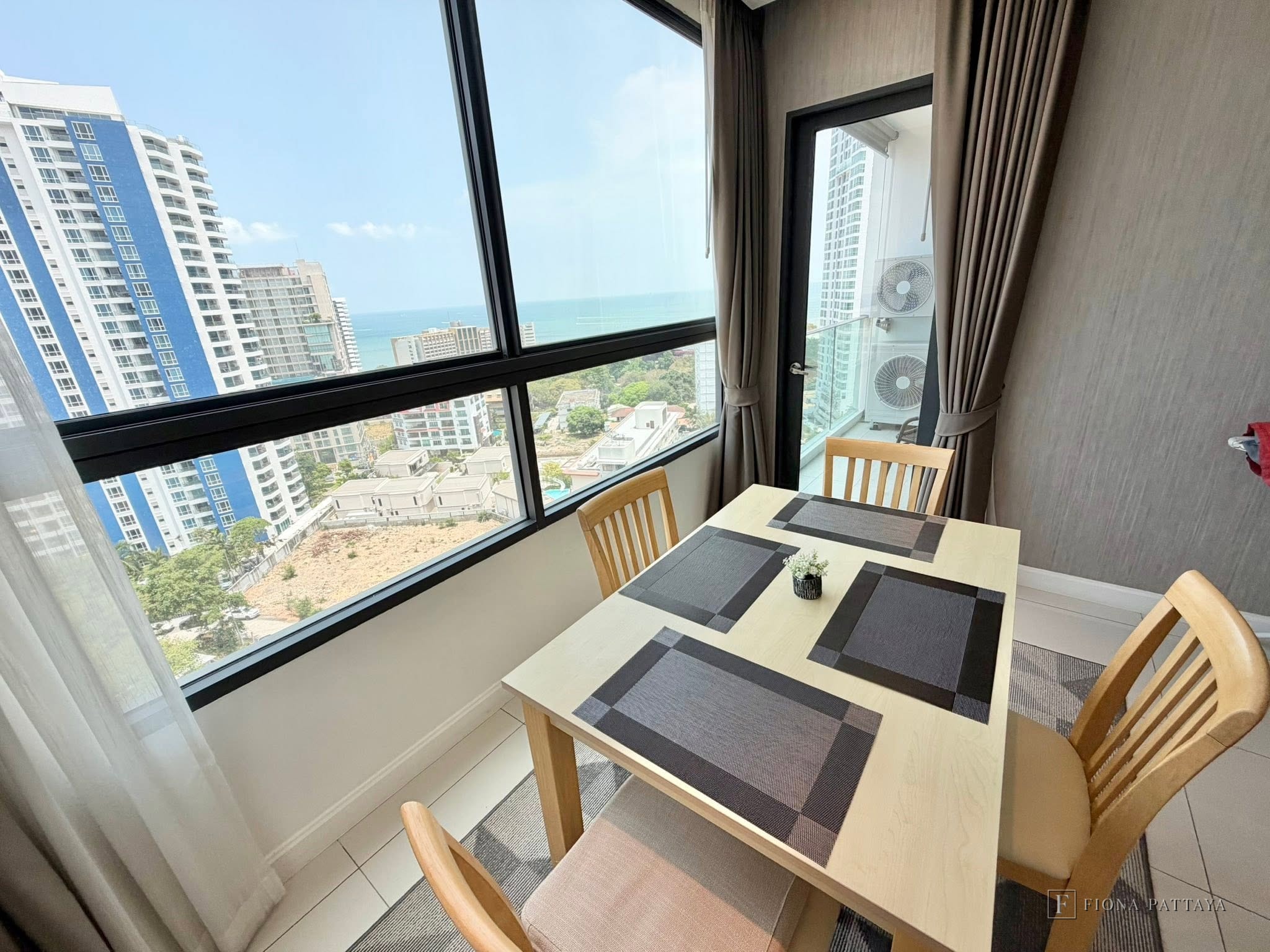 The Point Condominium, Pratumnak – For Sale 🏢✨💰