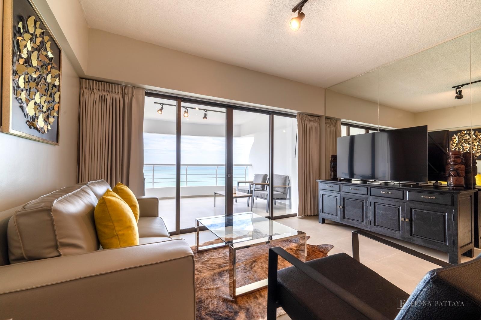 🏠 Condo for Sale - Metro Jomtien Condotel