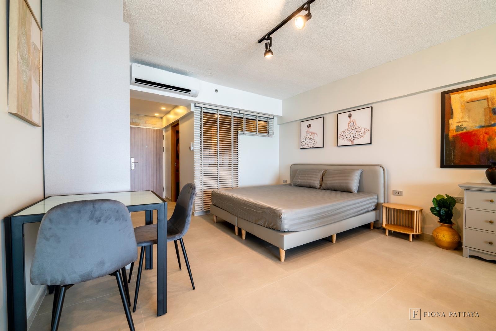 🏠 Condo for Sale - Metro Jomtien Condotel