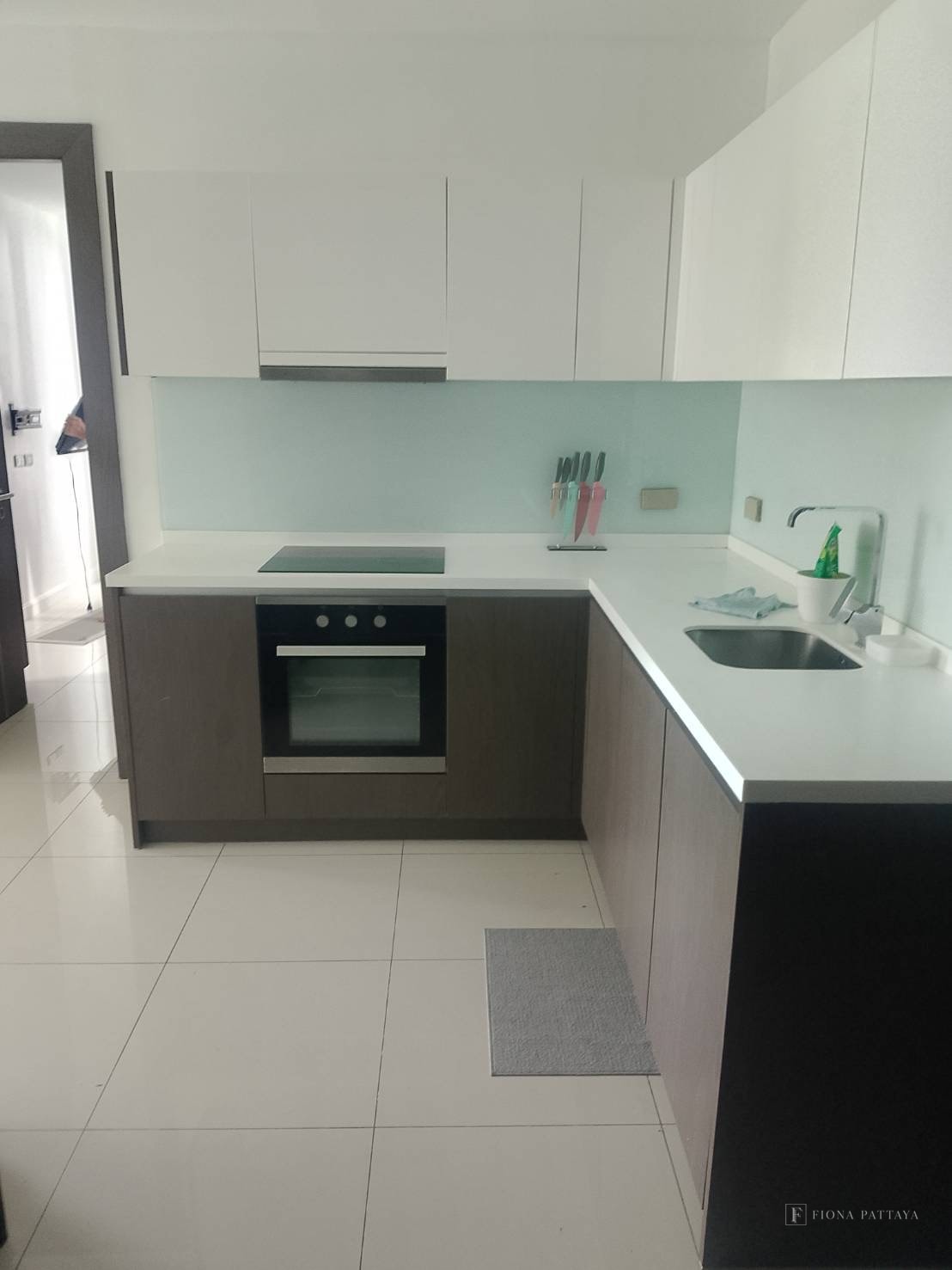The Point Condo – For Rent