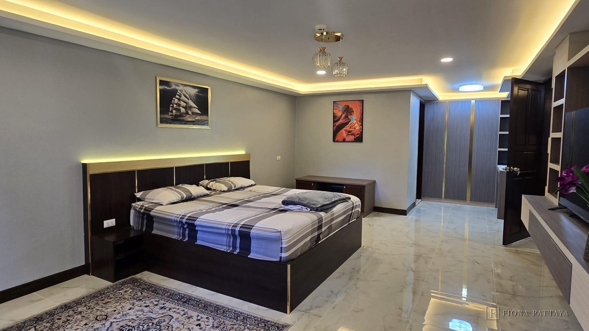 FOR RENT – PATTAYA ROYAL HILL CONDOMINIUM