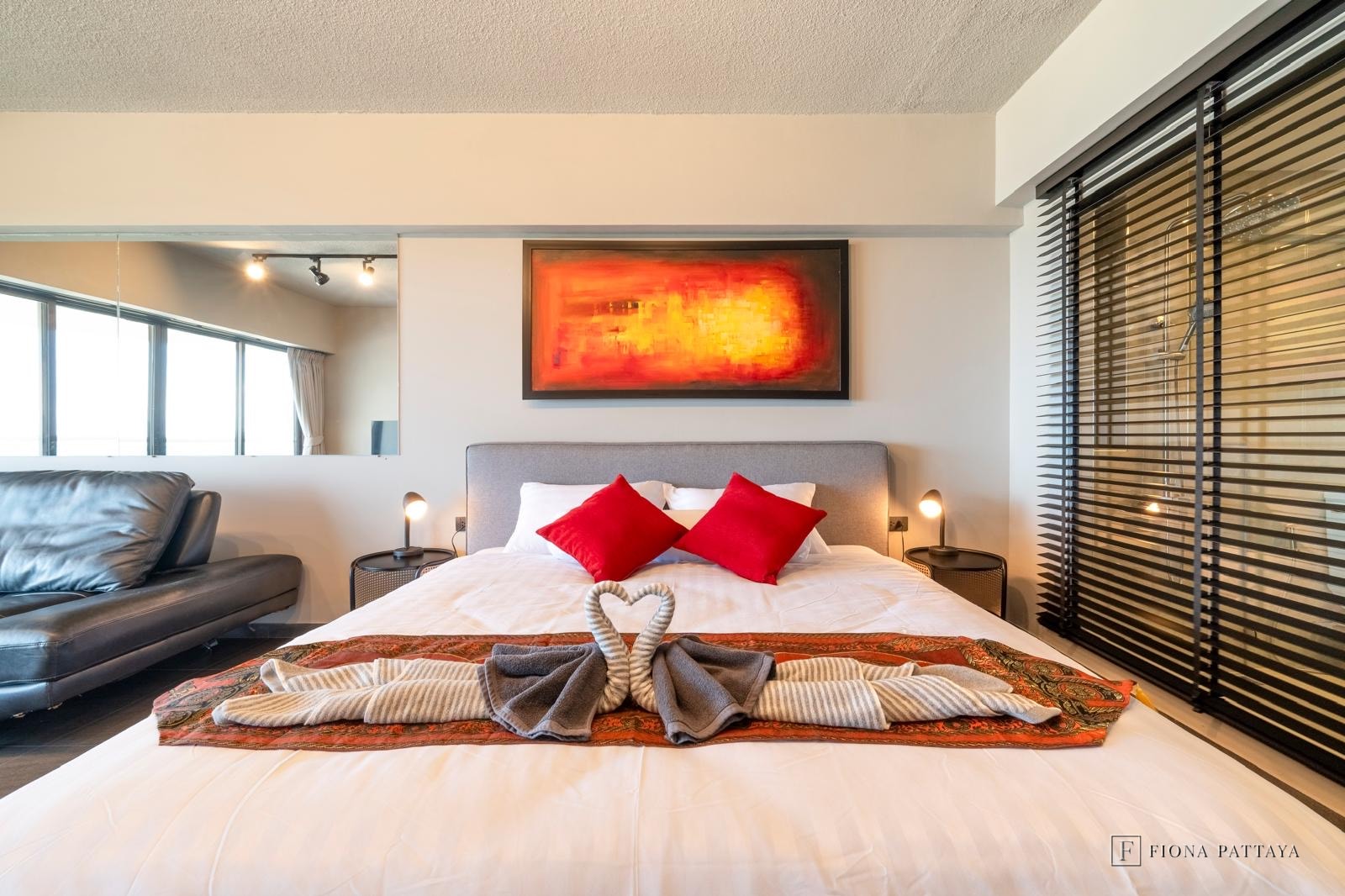 🏠 Condo for Sale - Metro Jomtien Condotel
