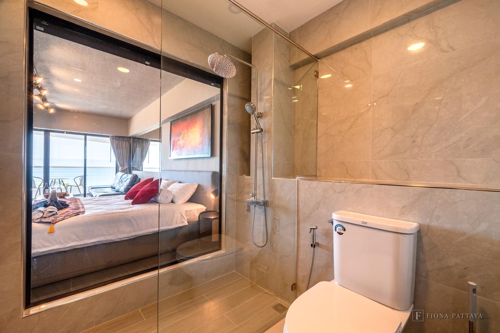🏠 Condo for Sale - Metro Jomtien Condotel
