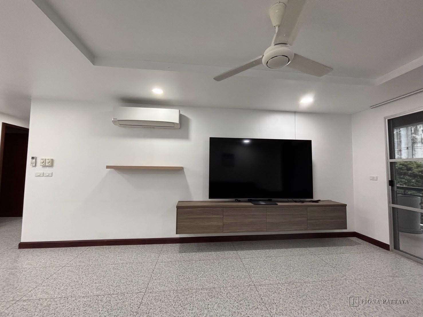 🏡 RENT / SALE – The Regent Pratumnak