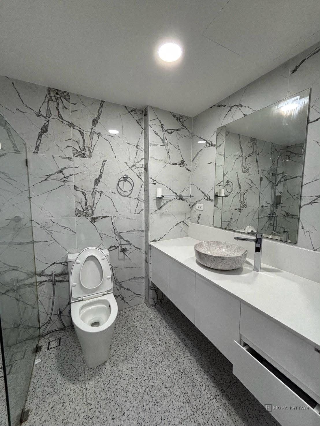 🏡 RENT / SALE – The Regent Pratumnak