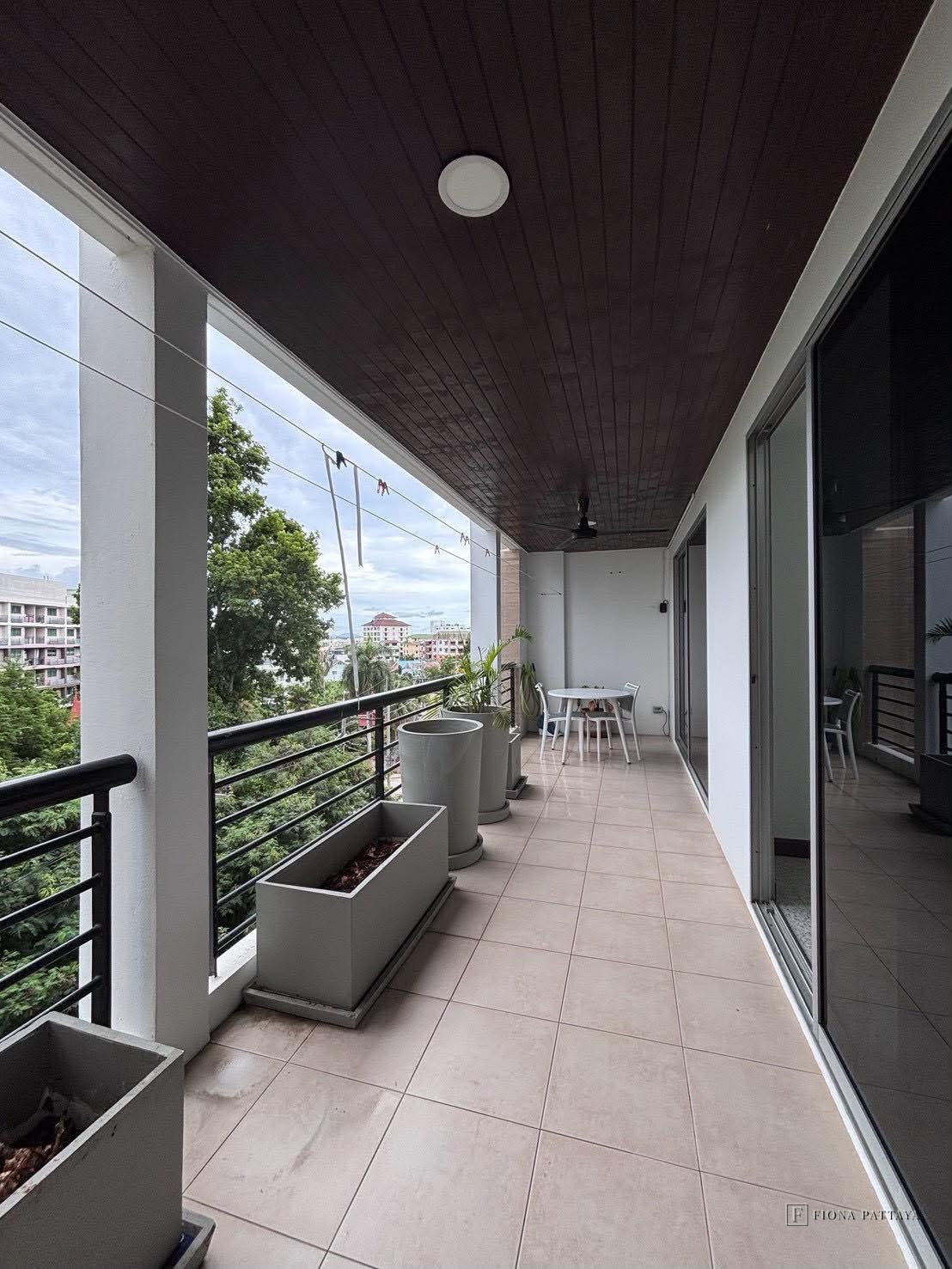 🏡 RENT / SALE – The Regent Pratumnak